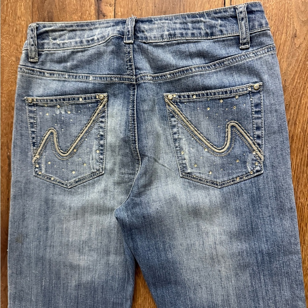 Cache Distressed Boot Cut Rhinestone Jeans- Size 6 - Picture 5 of 16